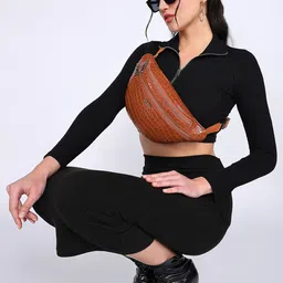 Sassora Brand Logo Printed Leather Fanny Pack-picture-38