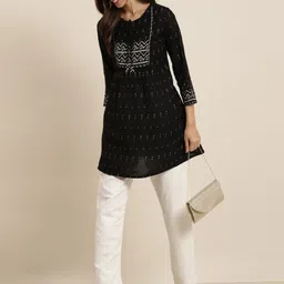 YASH GALLERY Women Black & Grey Tie-Up Neck Printed A-Line Kurti-picture-29