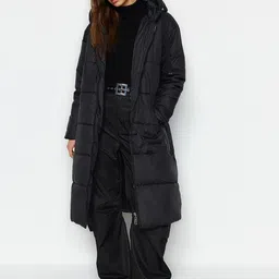 Trendyol Long Sleeves Hooded Longline Puffer Jacket-image-39
