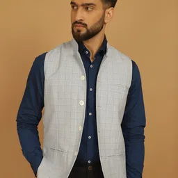 even Checked Mandarin Collar Sleeveless Pure Woollen Nehru Jacket-4