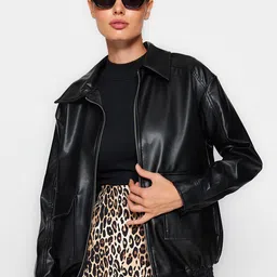 Trendyol Spread Collar Bomber Jacket-image-62