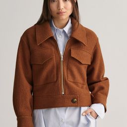 GANT Textured Spread Collar Crop Tailored Jacket-picture-37