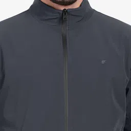 t-base Mock Collar Lightweight Bomber Jacket image 4