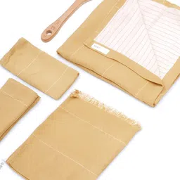 Doctor Towels 4 Pieces Gold Toned & White Striped Aloevera Double Cloth 350 GSM Towel Set-image-80