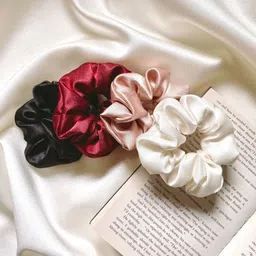 Mueras Women Set Of 4 Silk Satin Scrunchies-42