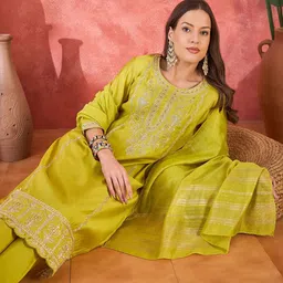 Sangria Floral Embroidered Thread Work Straight Kurta With Trouser & Dupatta-13