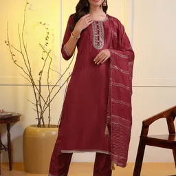 NEW ETHNIC 4 YOU Women Silk Blend Embroidered Kurta Sets-image-70