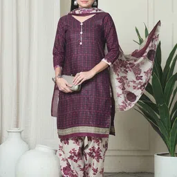 Roly Poly Geometric Printed V-Neck Straight Kurta With Patiala And Dupatta image 2