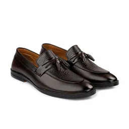 riffway Men Textured Brogues-image-16