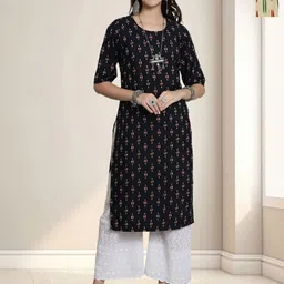 HERE&NOW Selection Of 2 Geometric Printed Round Neck Kurta-image-90
