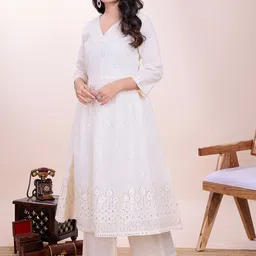 House of Pataudi Embroidered Pure Cotton Kurta Sets-36