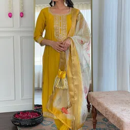 BESUCHER Woven Design Embroidered Regular Kurta With Churidar & Dupatta-picture-54