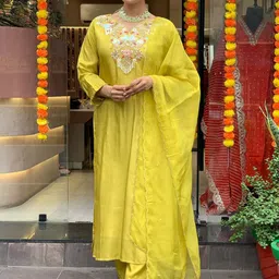CaniBani Yellow Chanderi Silk Kurta Sets-picture-14
