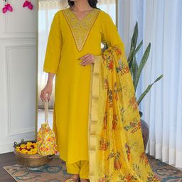 KAUTIK FABRICS Floral Yoke Design Sequinned Chanderi Silk Kurta With Trousers & Dupatta-56