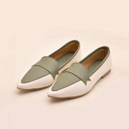 La Fiza Women PU Pointed Loafers-32