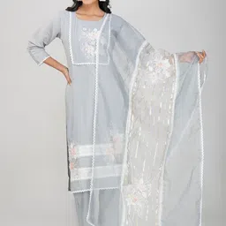 Charitra Women Floral Embroidered Regular Sequinned Pure Silk Kurta with Trousers & With Dupatta-image-46