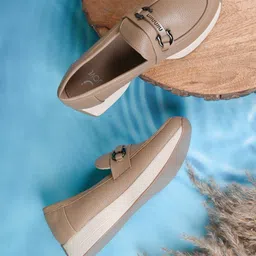 Jove Women Textured PU Loafers-image-39