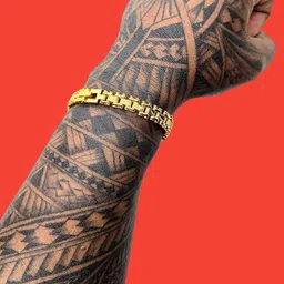 Dynamic Retail Global Men Gold-Plated Link Bracelet-image-90
