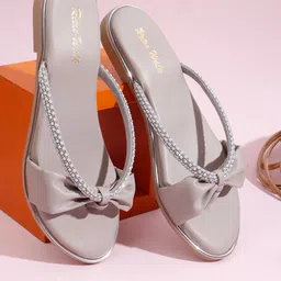 Retro Walk Women Embellished Open Toe Flats-picture-40