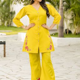 MITTOO Embroidered V-Neck Top With Palazzo Co-Ords-image-32