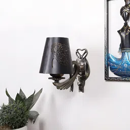 Aura Gold-Toned & Black Textured Metal Traditional Frustum Shaped Wall Lamp-29