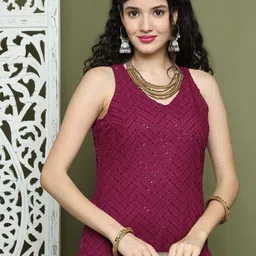 Jompers Women Geometric Embroidered Sequinned Floral Kurta-image-21
