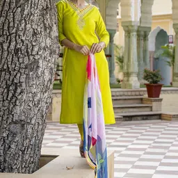 HERE&NOW Floral Yoke Design V-Neck Zari Straight Kurta With Trousers & Dupatta-picture-50
