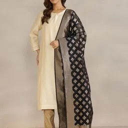 Fabindia Floral Woven Design Cotton Silk Dupatta With Zari-picture-14
