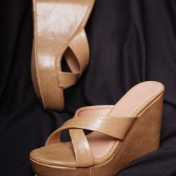 Froh Women Solid Synthetic Regular Feet Wedge Sandals-32