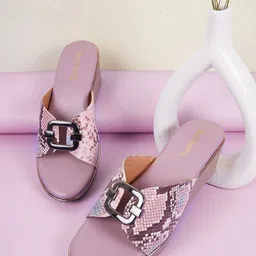 DressBerry Women Textured Open Toe Flats with Laser Cuts-30
