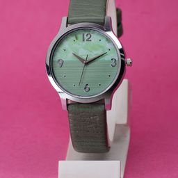 VIRAKTI Women Brass Embellished Dial & Leather Straps Analogue Watch F-75-GREEN-P.-124