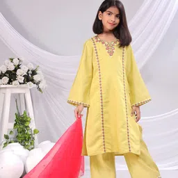 BAESD Girls Embroidered Regular Sequinned Kurti with Palazzos & With Dupatta image 4
