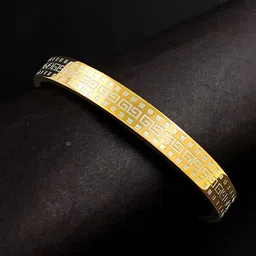 Saizen Men Handcrafted Gold-Plated Kada Bracelet-image-30
