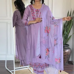 VARNI FABRICS Women Floral Embroidered A-Line Kurta with Trouser & Dupatta-picture-3