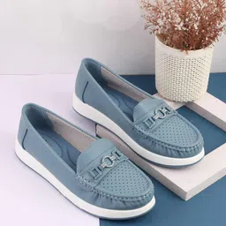 Mochi Women Woven Design Slip-On Sneakers-image-27