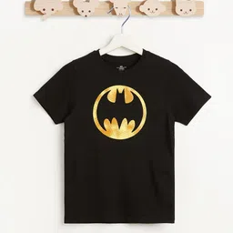 Juniors by Babyshop Boys Batman Printed Pockets T-shirt-37