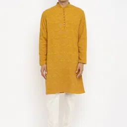 Devyom Floral Embroidered Mandarin Collar Sequinned Georgette Kurta With Pyjamas-picture-58