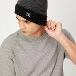 max Self Design Men Beanie-51