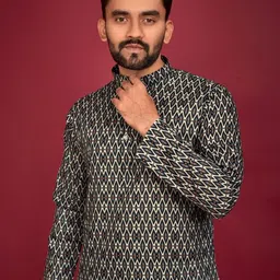 CELLUX Men Multi Kurtas-image-58