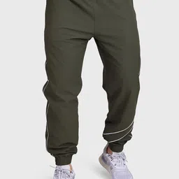 FUAARK Men Mid-Rise Cargo Joggers-image-8