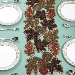 YWULY Red & White Beads Embroidered Table Runner-10