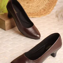 DressBerry Women Slim Heel Pumps-14