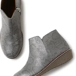 Women Embellished Wedge Heels (Boots) Boots For Women-image-24