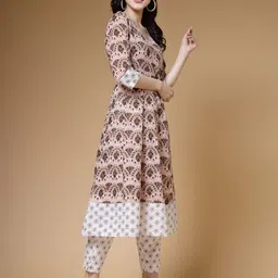 Indibelle Floral Printed V-Neck Anarkali Kurta-picture-47