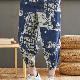 StyleCast Men Printed Original Fit Mid-Rise Trousers-image-94