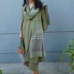 KALINI Women Printed Regular Kurta with Trousers & With Dupatta-7