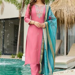 Navlik Women Ethnic Motifs Printed Kurta with Trousers & Dupatta-image-79