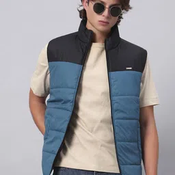 AR-FIT Men Colourblocked Lightweight Gilet Jacket-picture-17