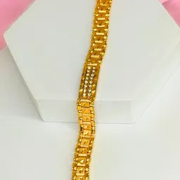 Jewelry Miguel Gold Alloy Bracelet-12