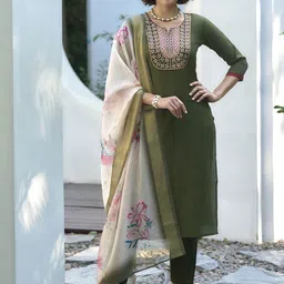 BE IN TEXO FAB Ethnic Motifs Embroidered Thread Work Kurta With Trousers & Dupatta-picture-41